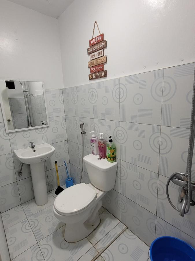 Jens Samal Vacation Rental - Centrally Located - Fully Furnished 2Br Wifi Babak المظهر الخارجي الصورة